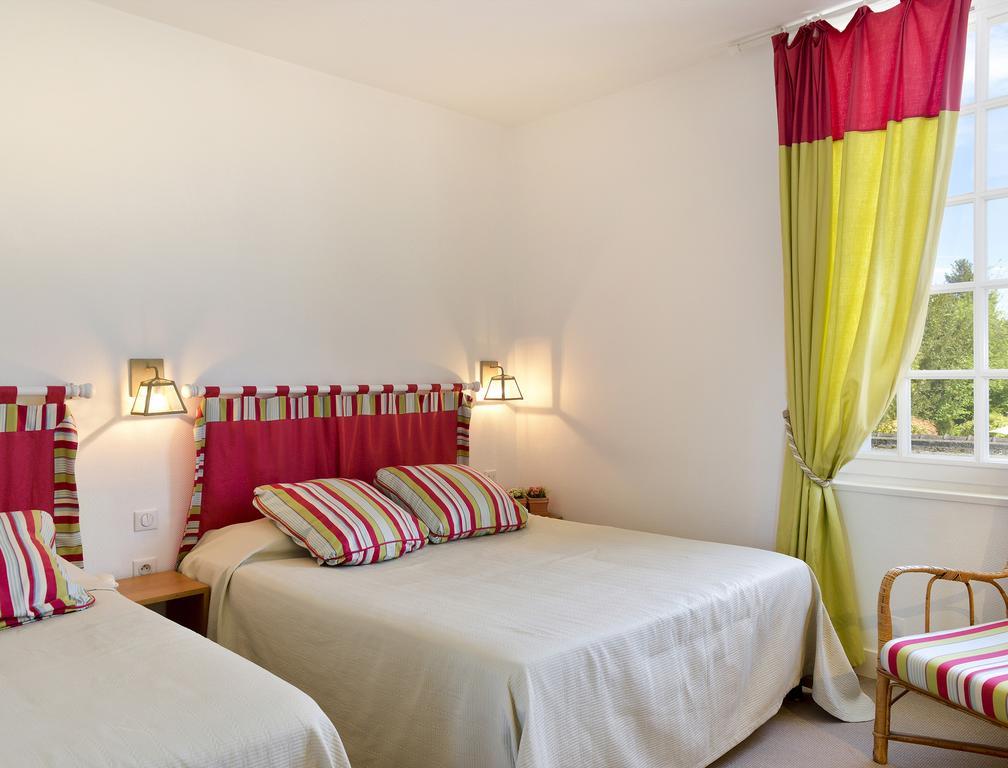 Logis Auberge Du Centre Chitenay Zewnętrze zdjęcie