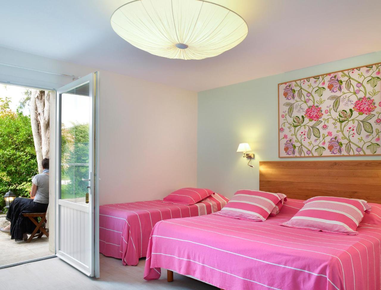Logis Auberge Du Centre Chitenay Zewnętrze zdjęcie